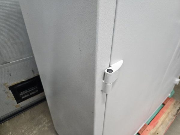 Image 8/21