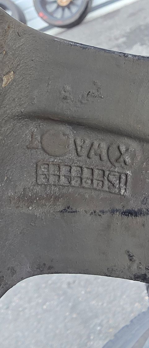 Image 23/26