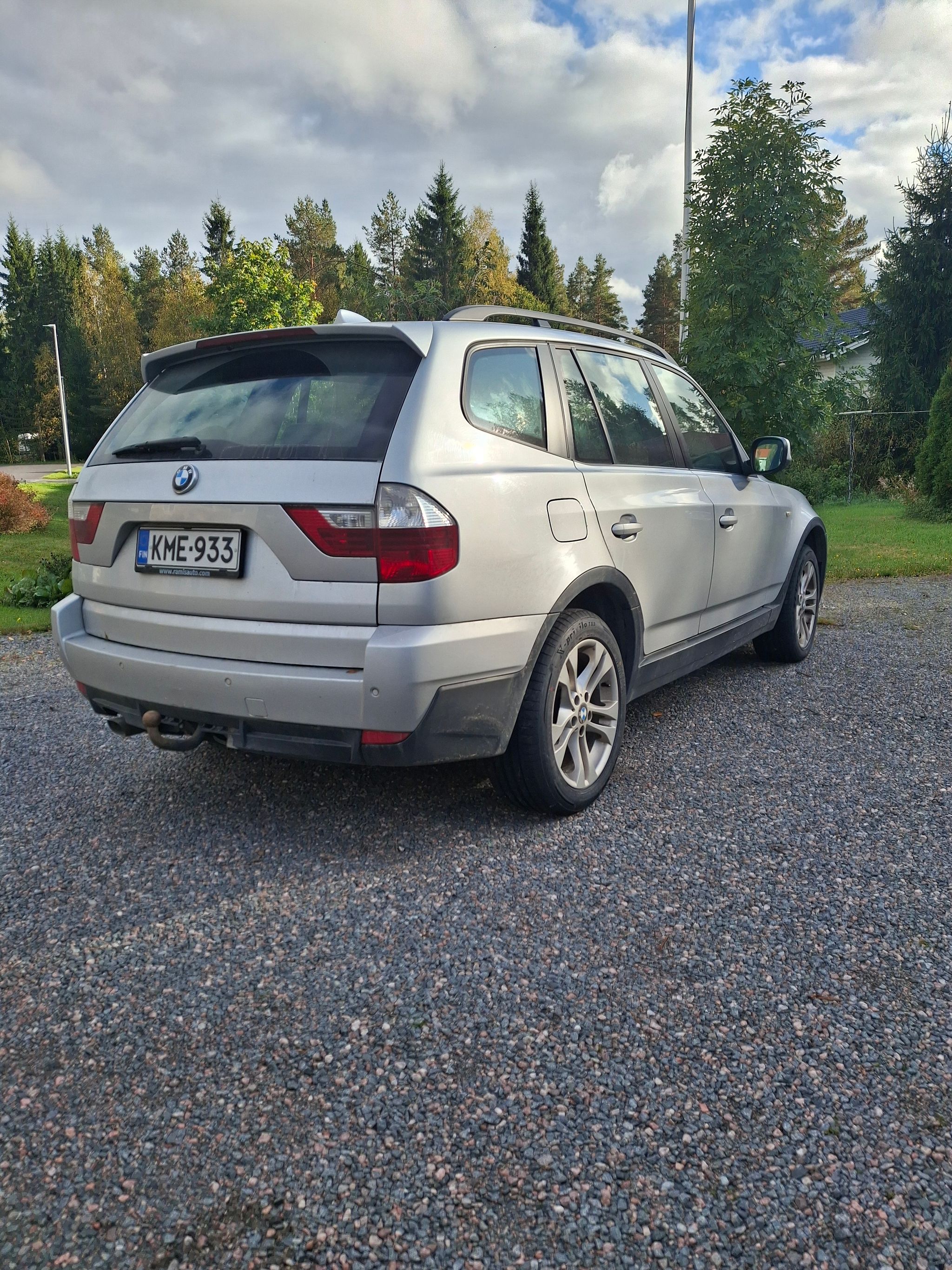 Image 3/20