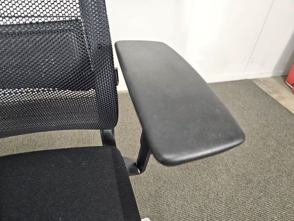 Image 10/14