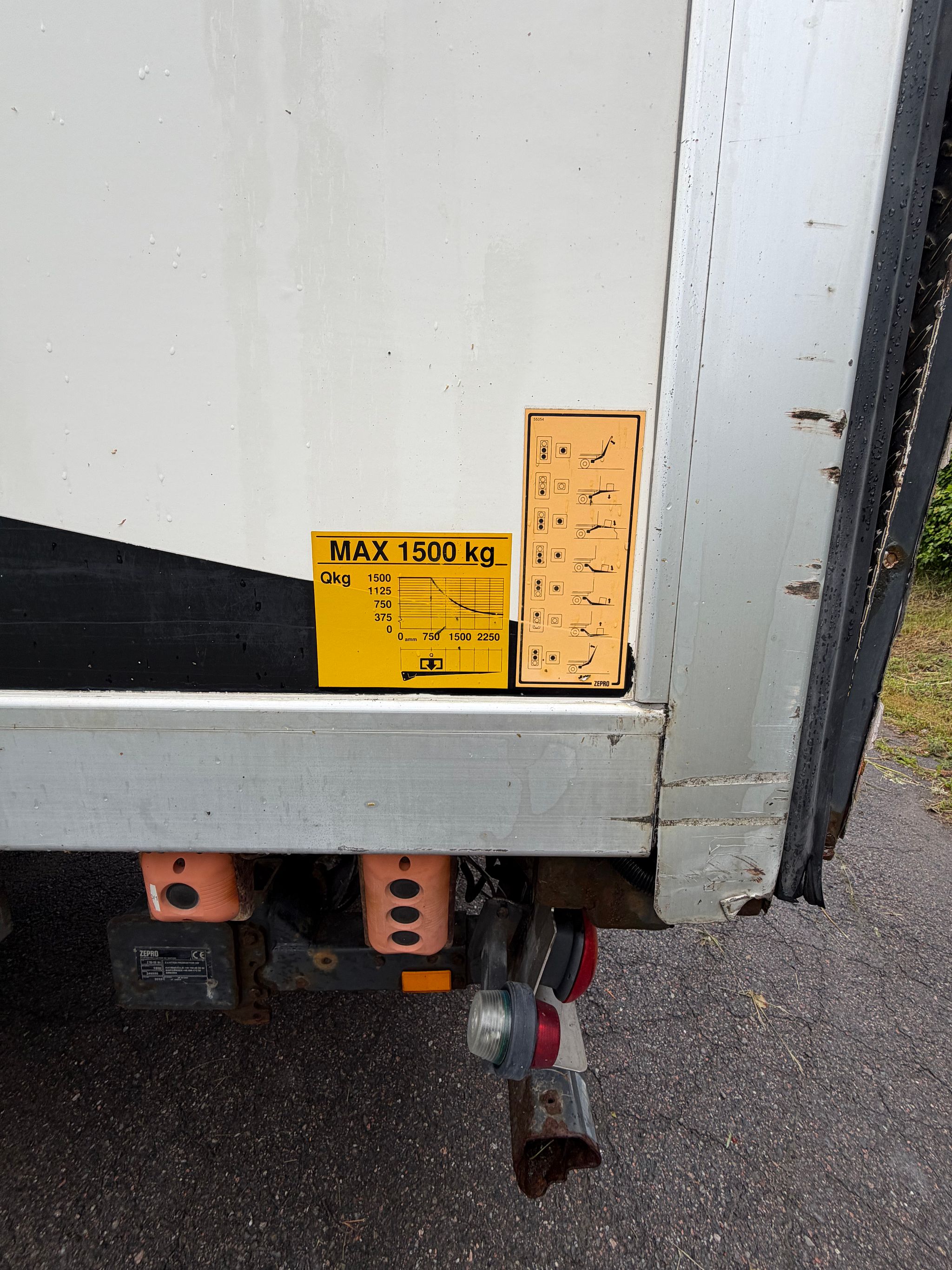 Image 13/23