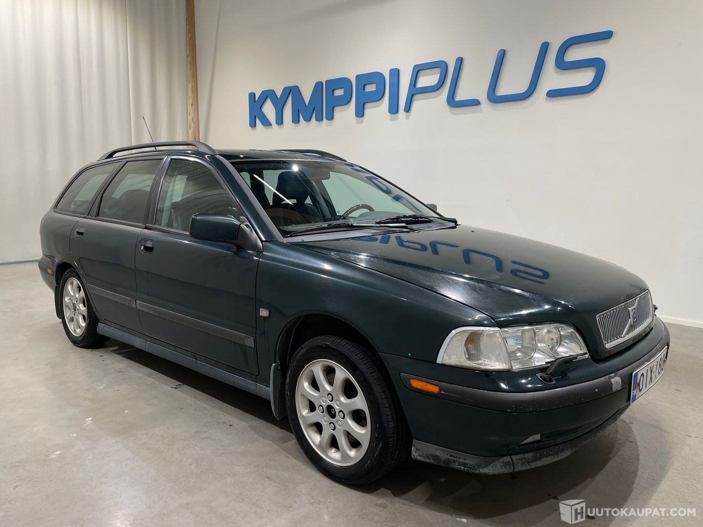 Volvo v40 sportswagon 1 8 1999 oulu huutokaupat