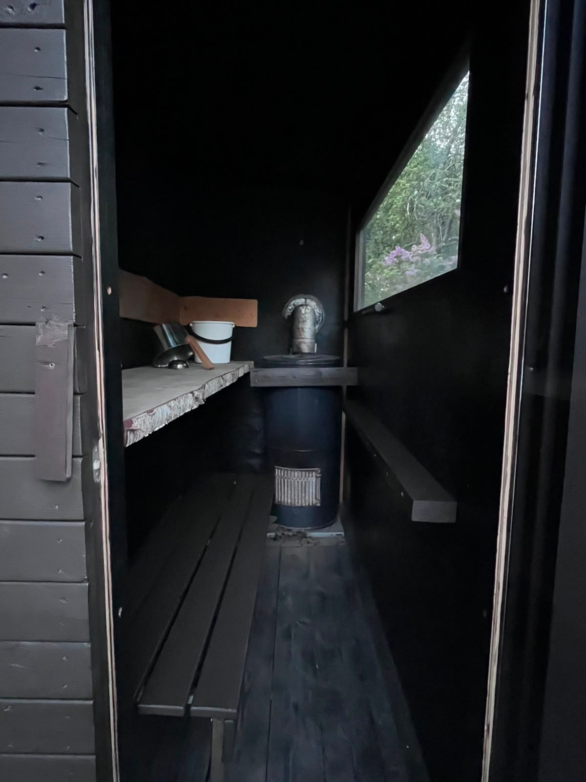 Image 5/8