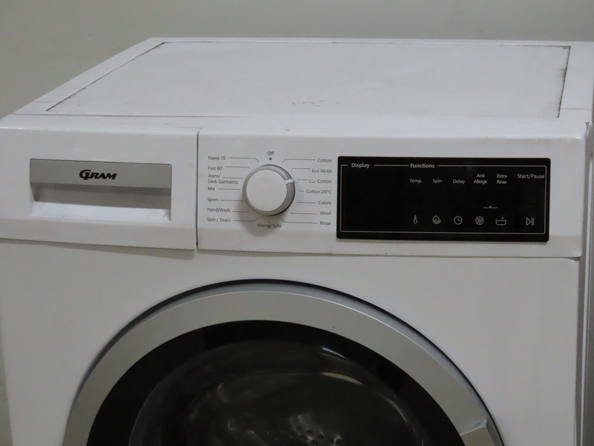 Image 3/7