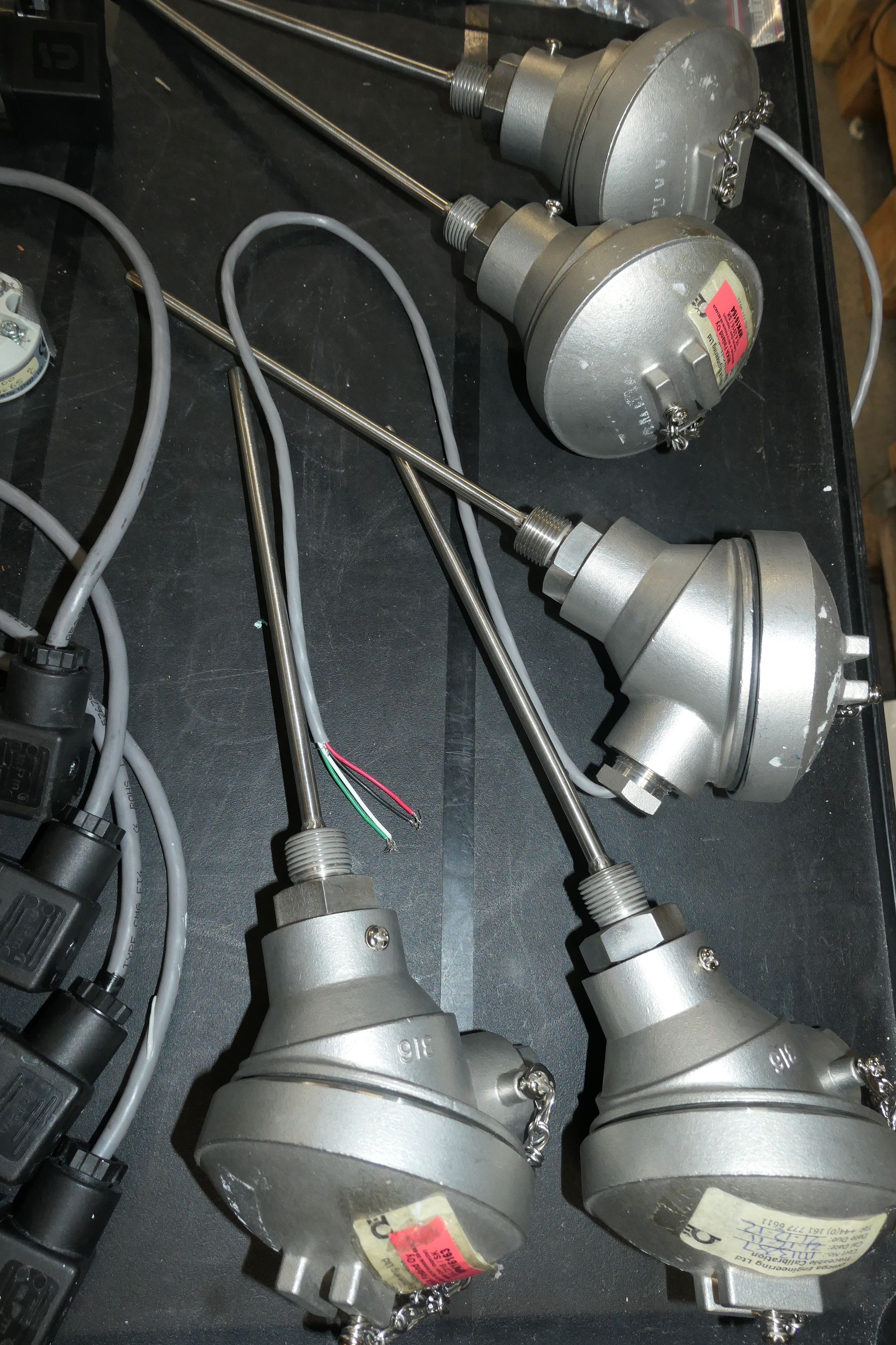 Image 10/19