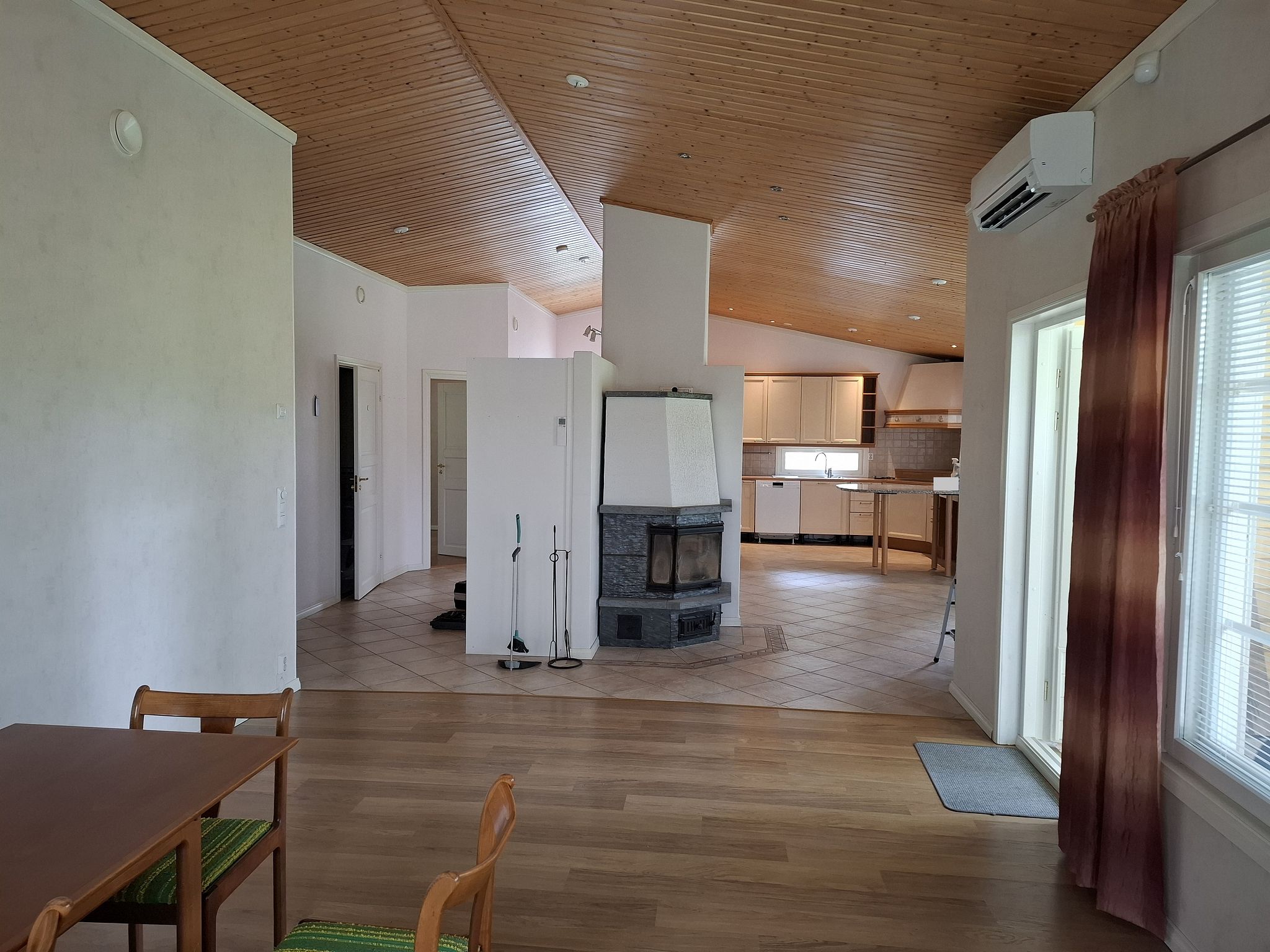 Image 43/48