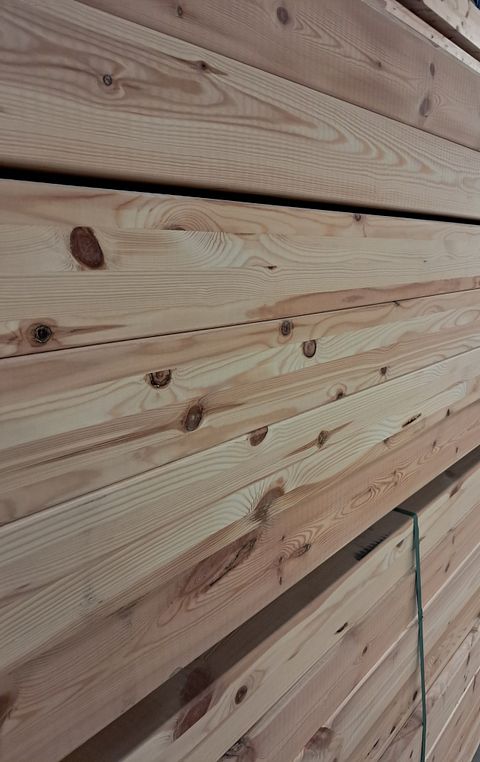 Image 3/4