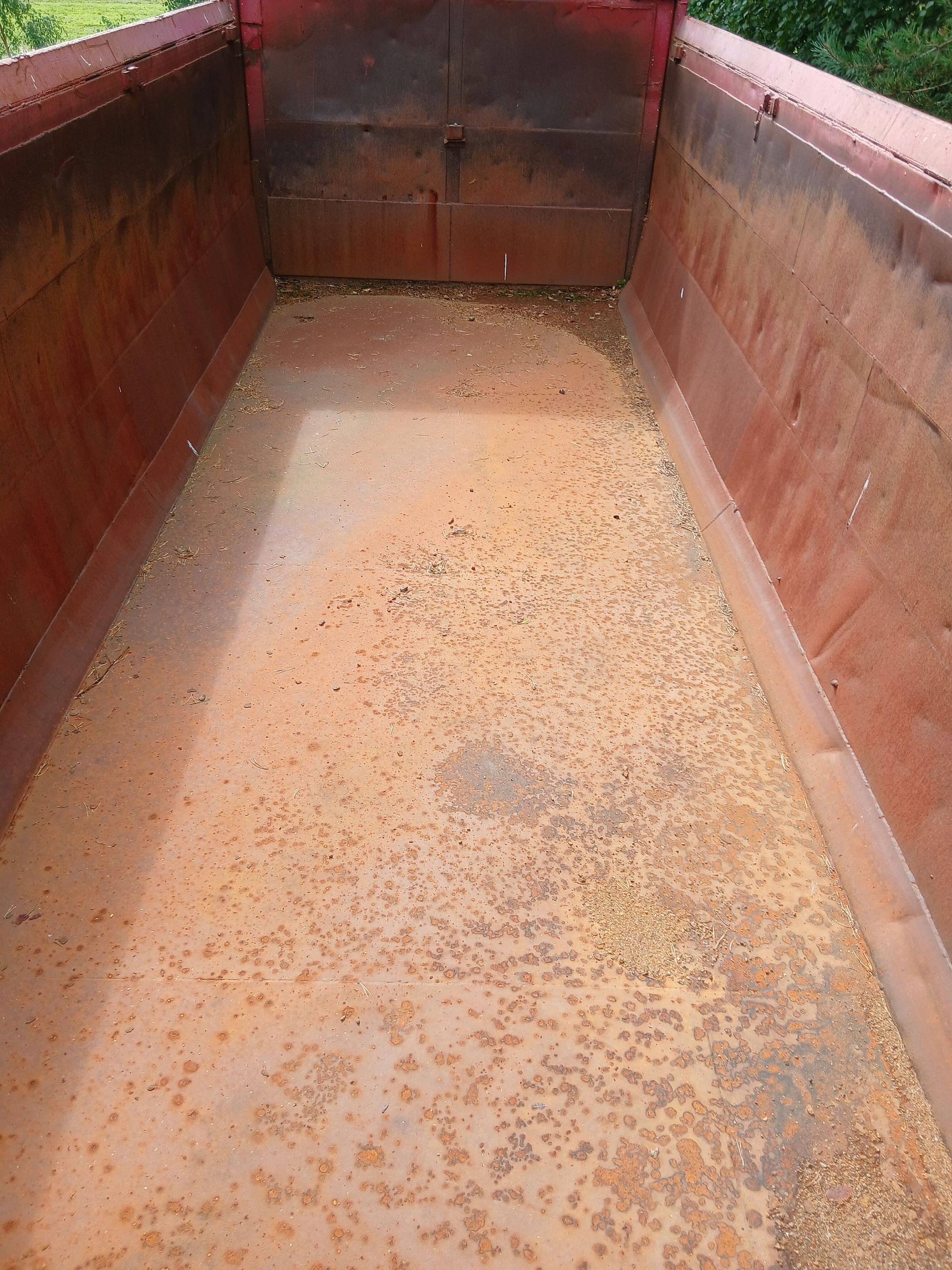Image 14/18