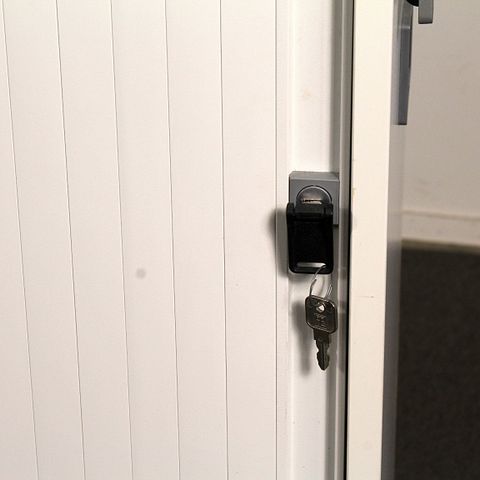 Image 8/11