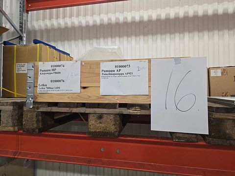 Image 1/10