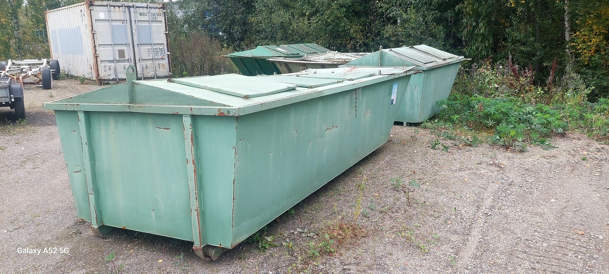Image 2/6
