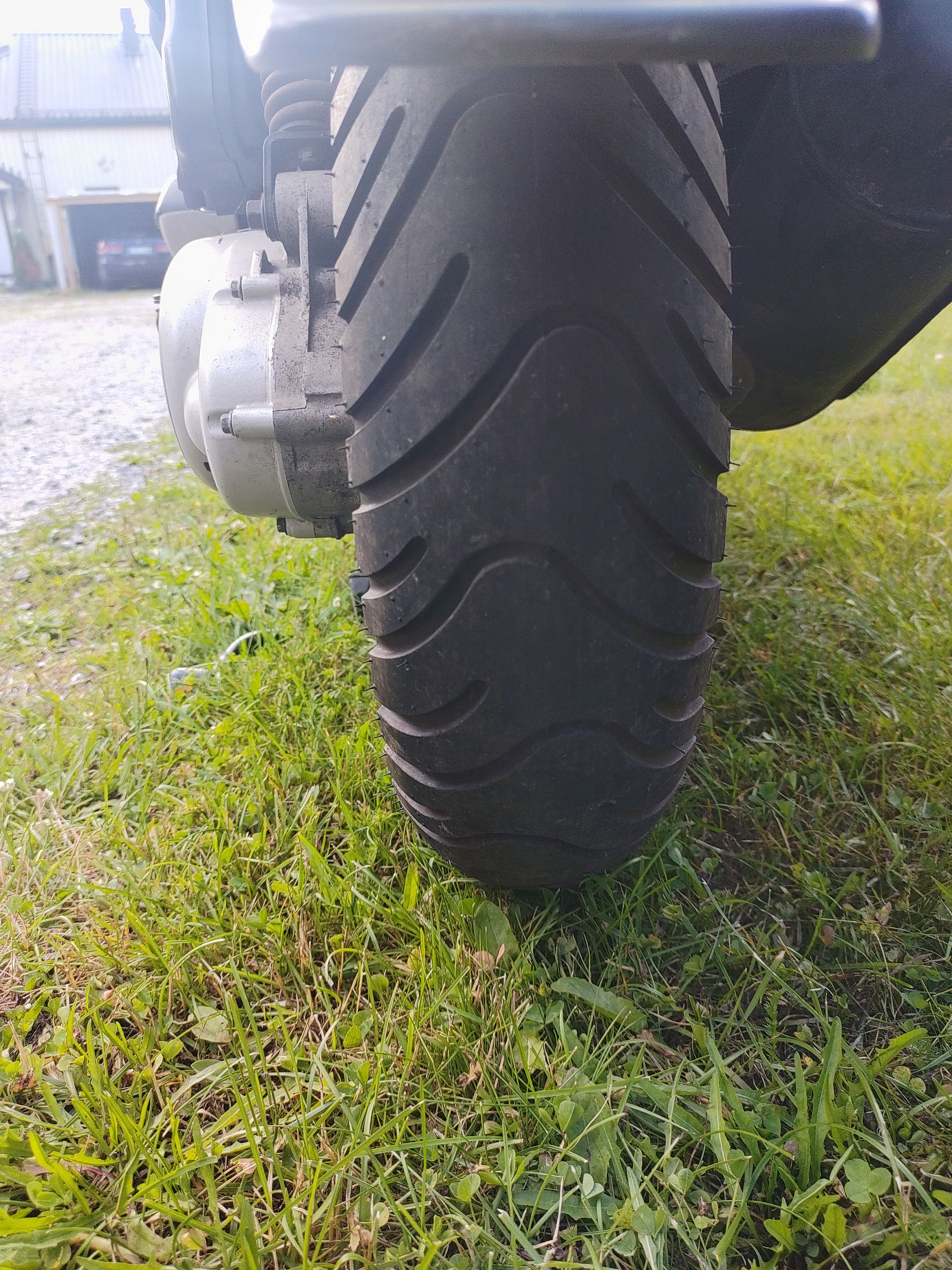 Image 6/7