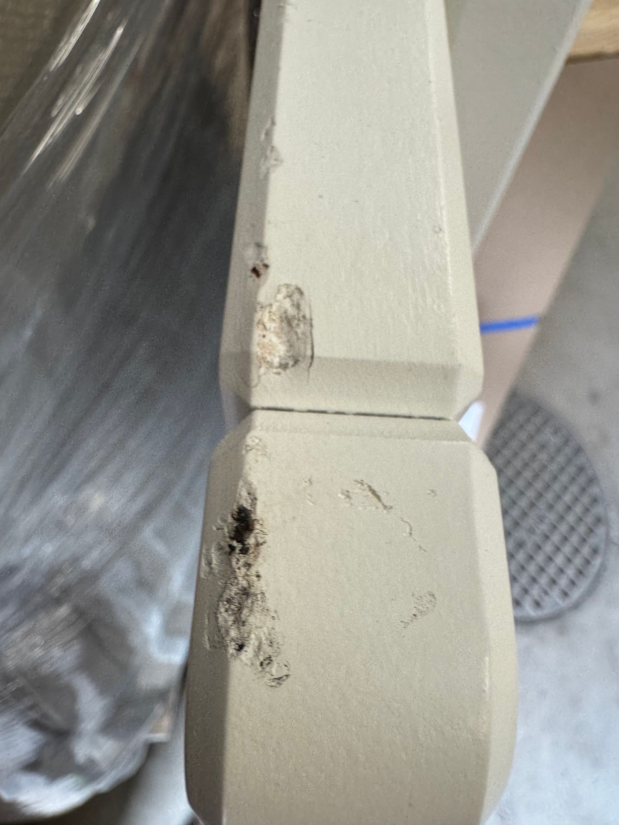 Image 3/3