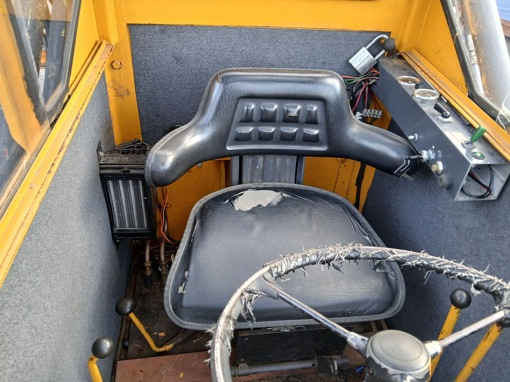 Image 16/20