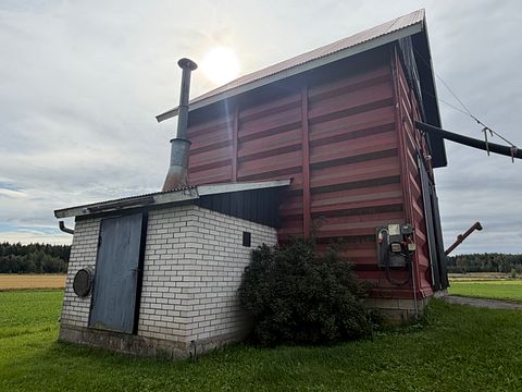 Image 3/25