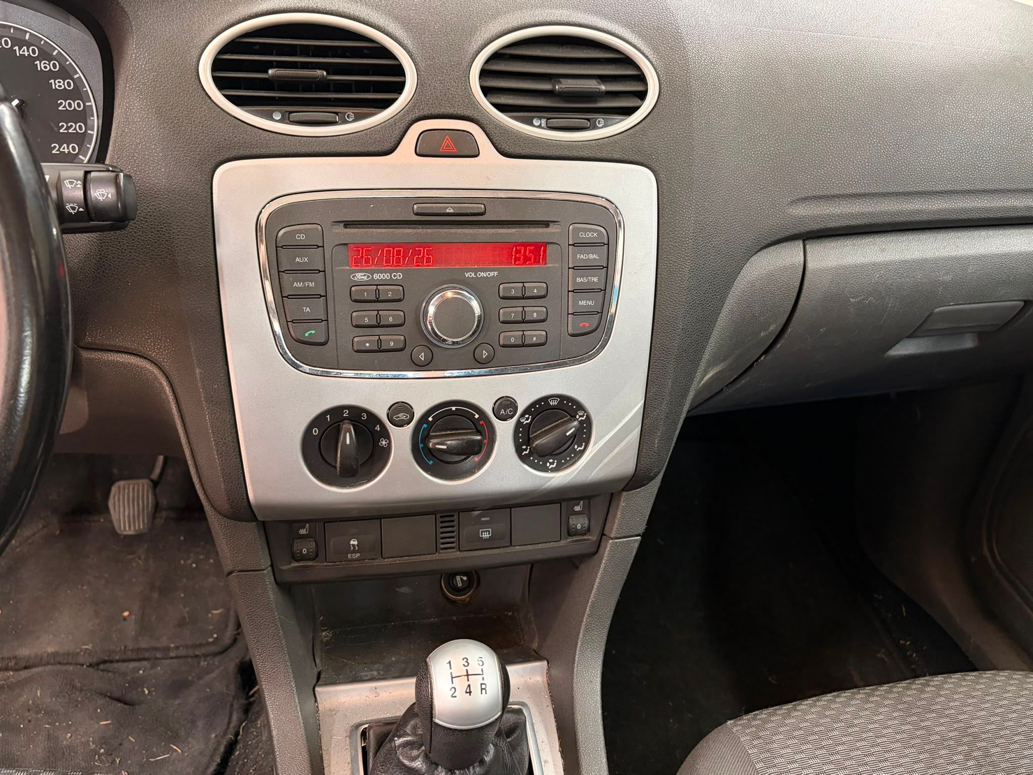 Image 10/28