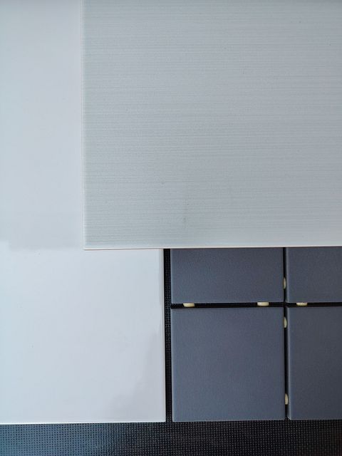 Image 3/3