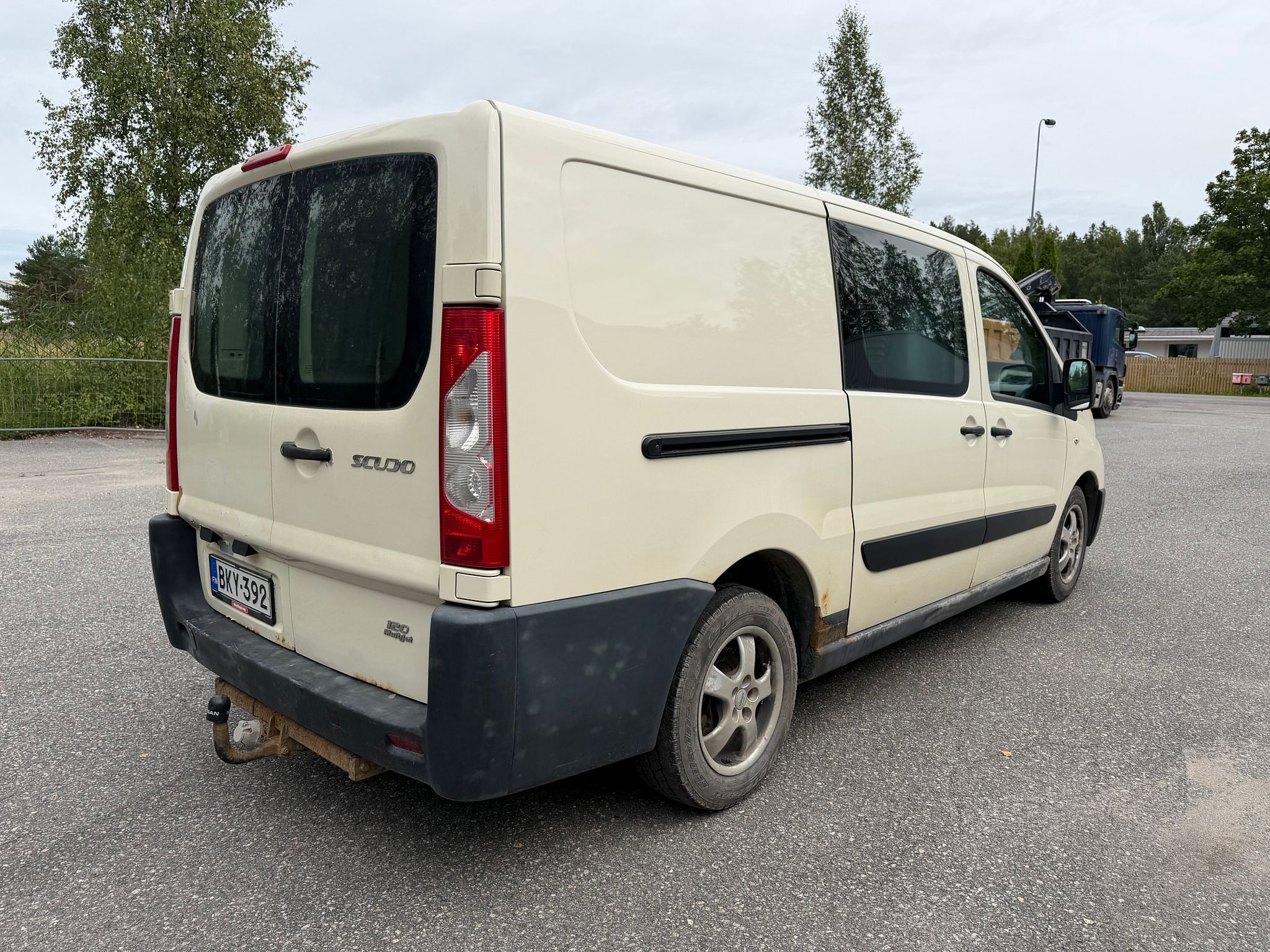 Image 4/41