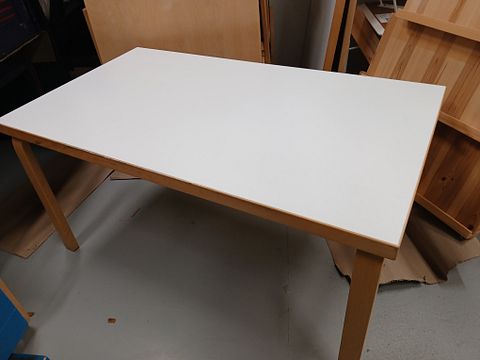 Image 1/4