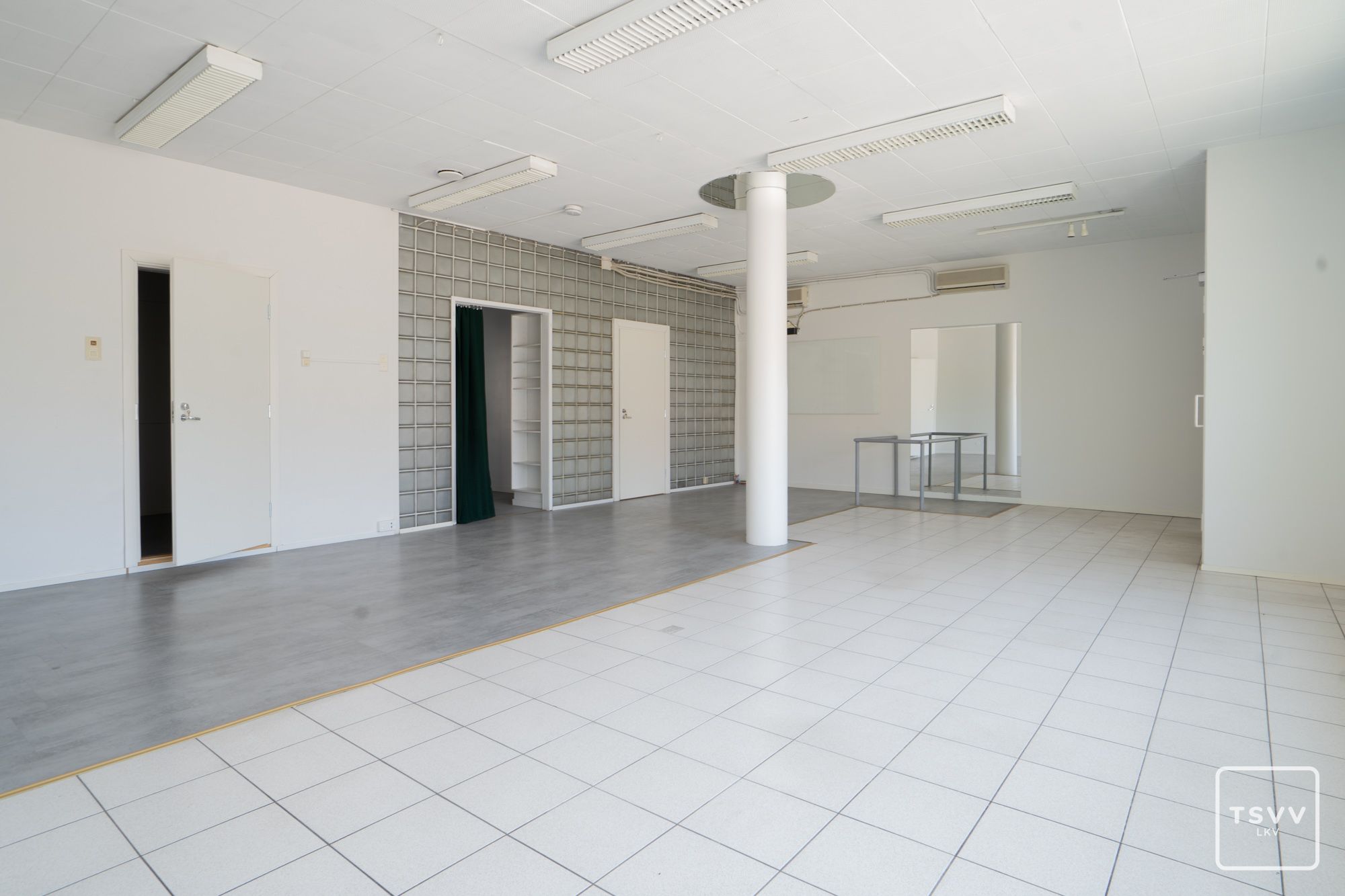 Image 7/22