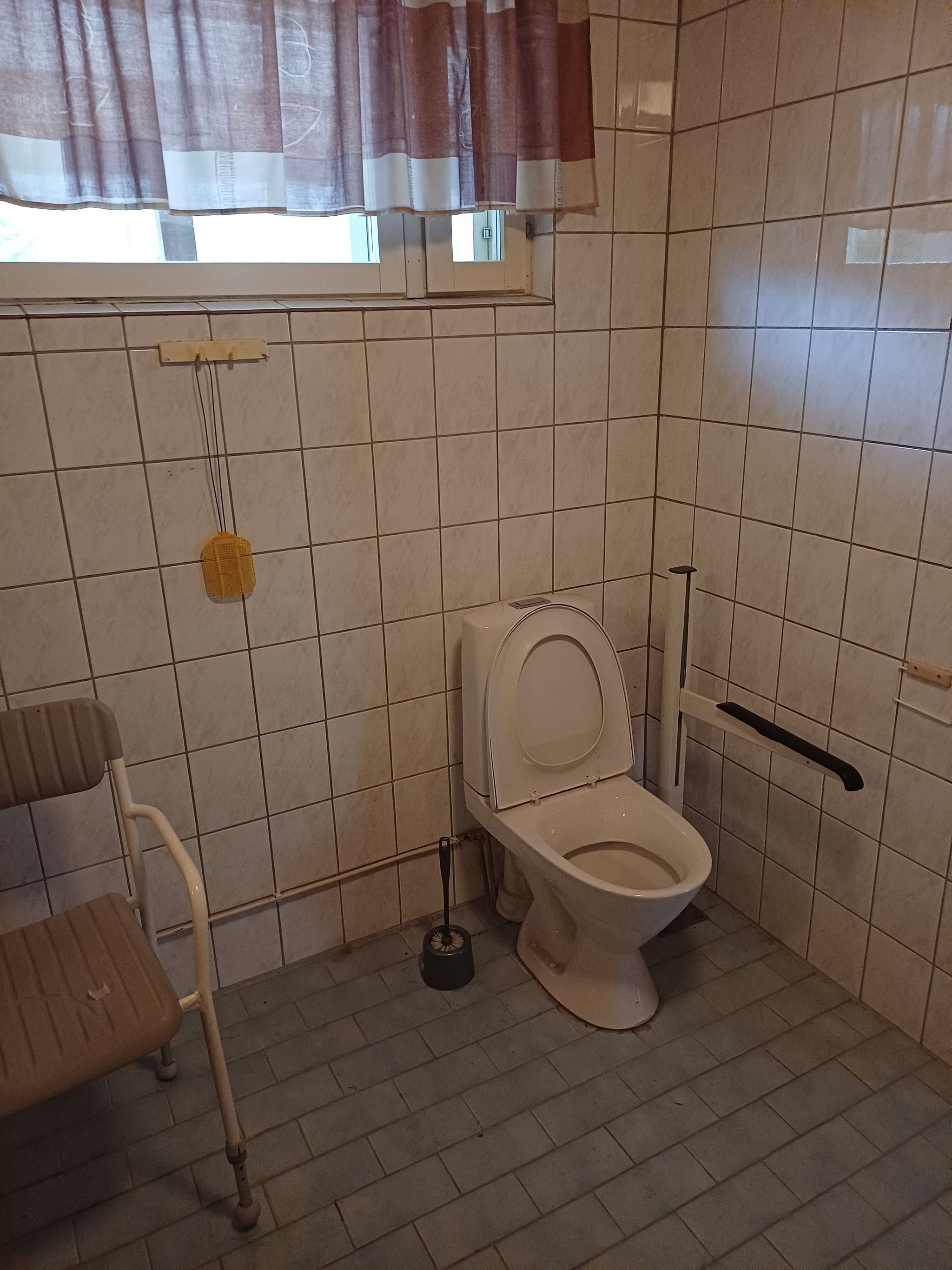 Image 33/45