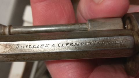 Image 2/11