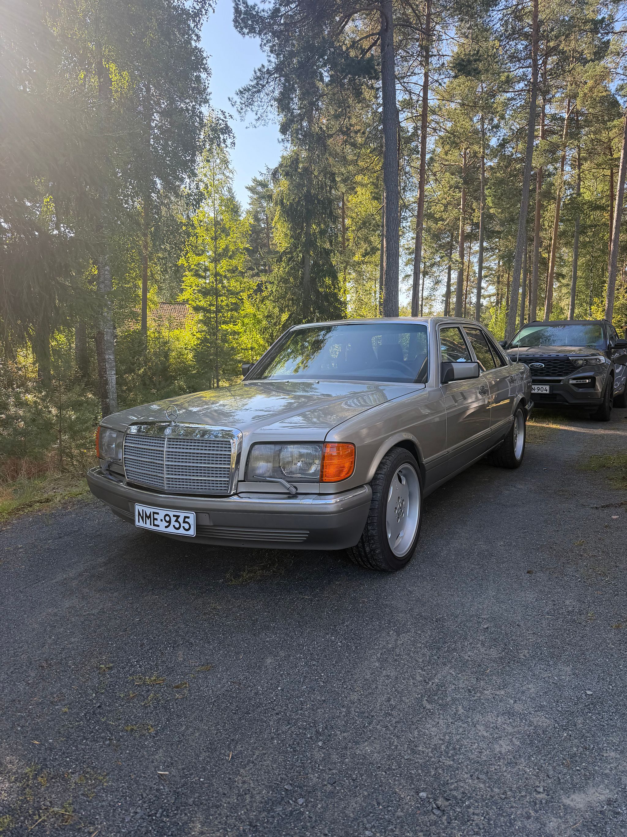 Image 1/41