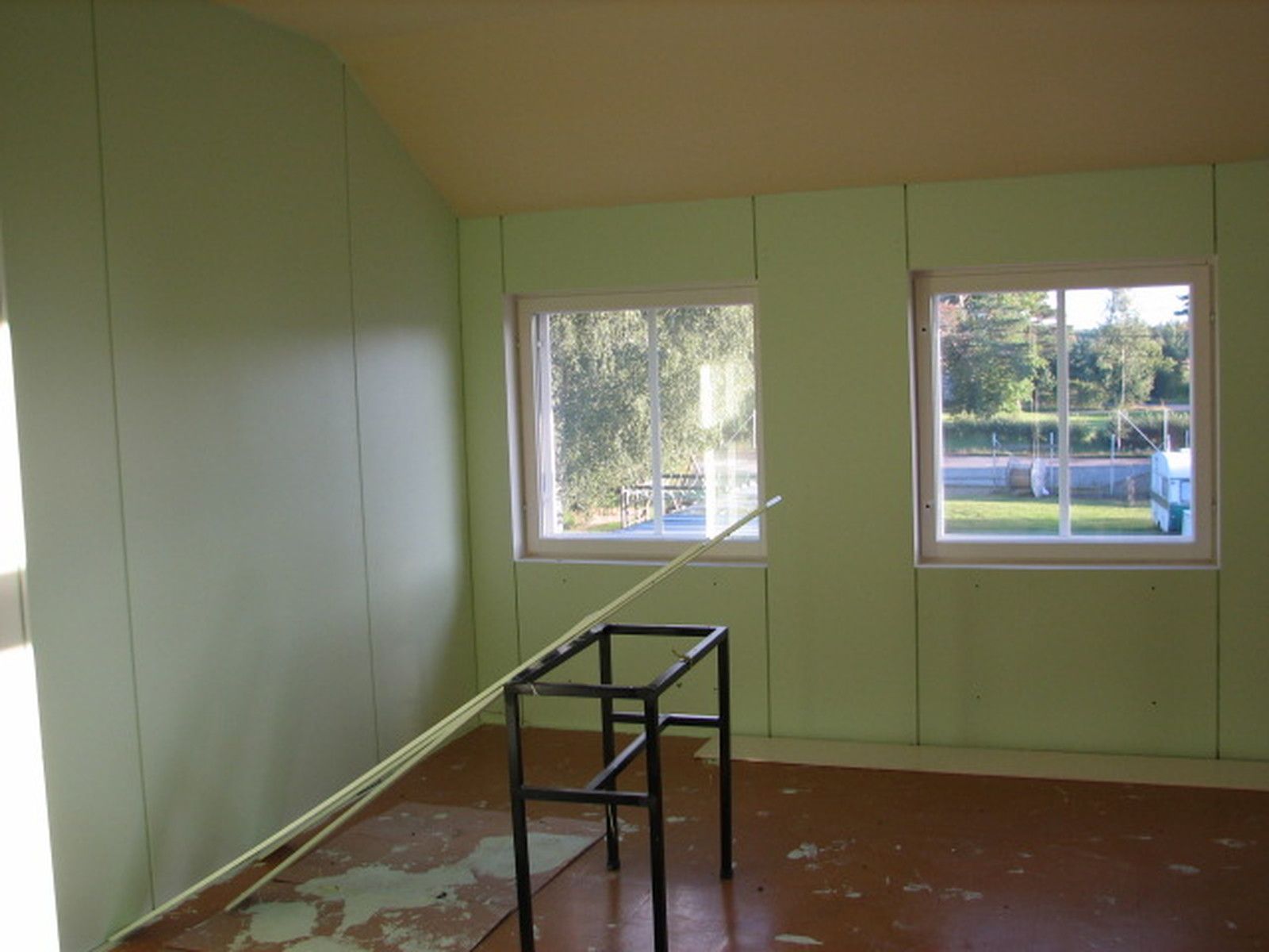 Image 11/50