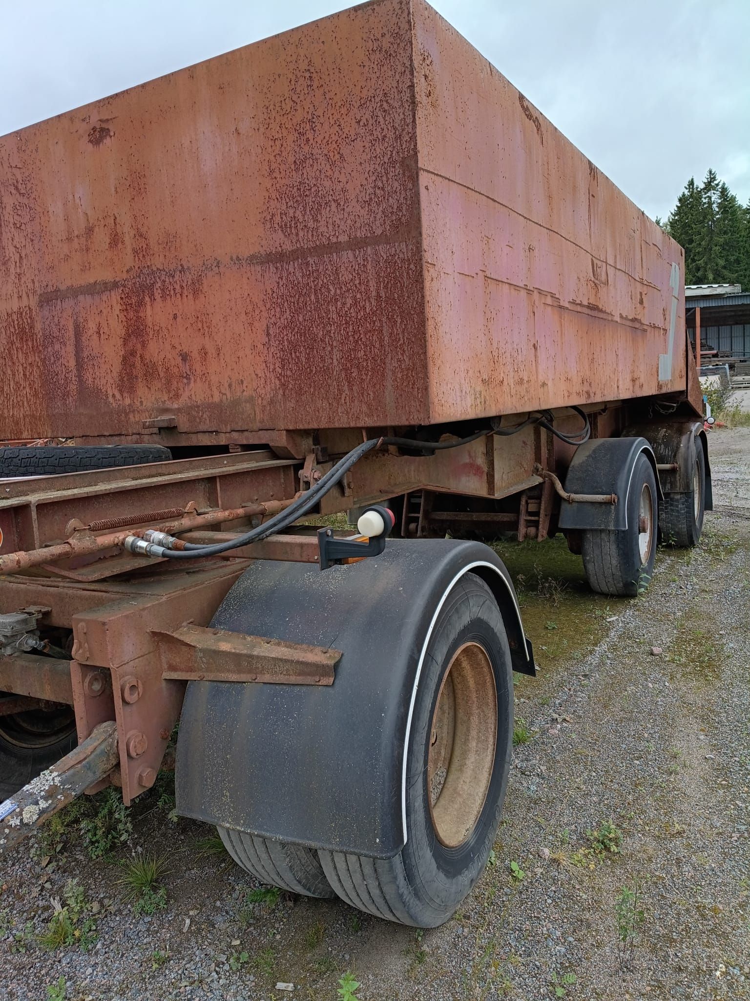 Image 5/7
