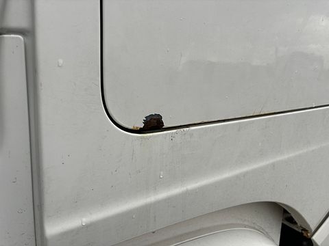 Image 26/56