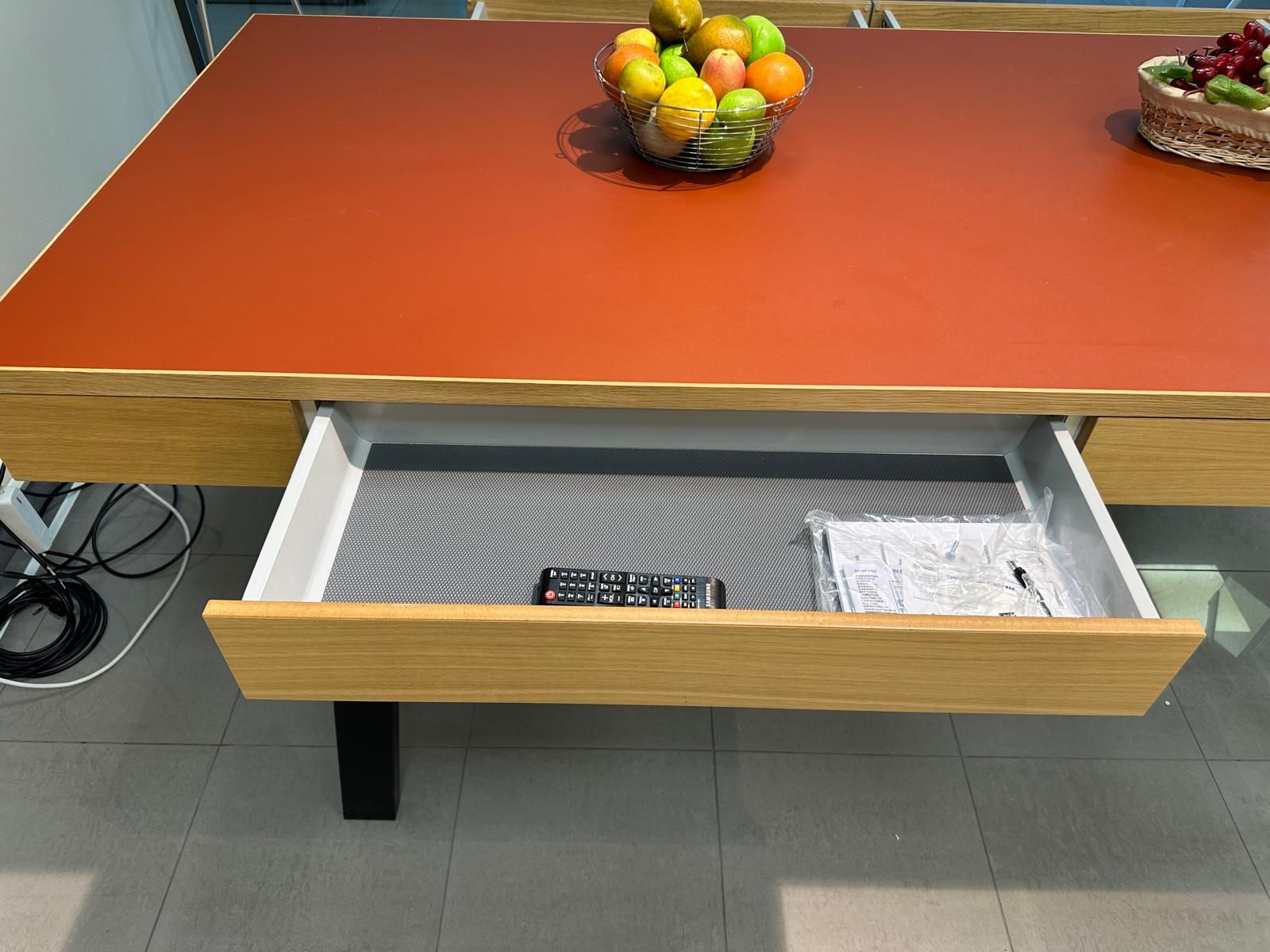 Image 24/75