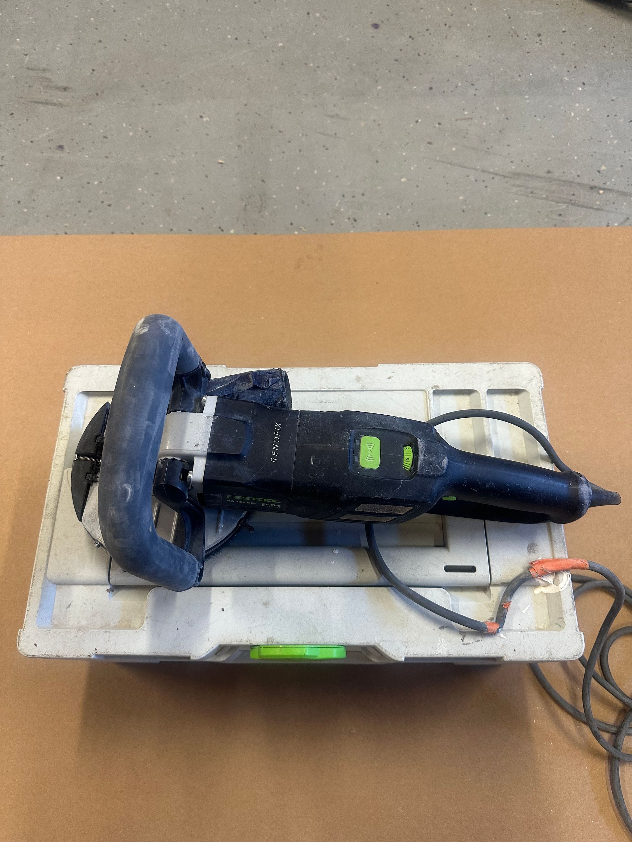 Image 1/2