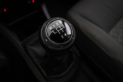 Image 9/50