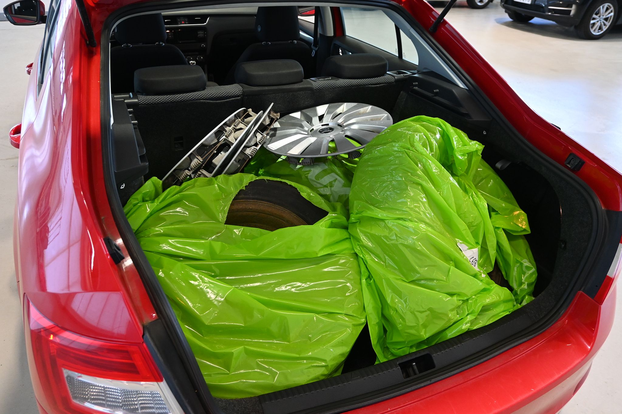 Image 24/38