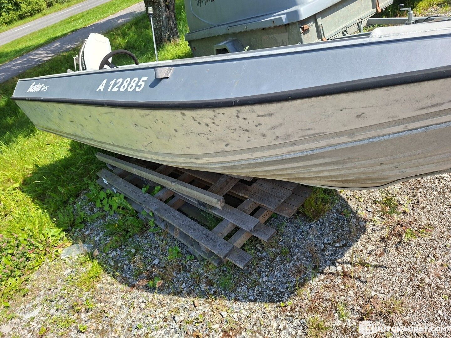 Buster r/s kaikki laitettu paitsi keula, Uusikaupunki | Huutokaupat.com