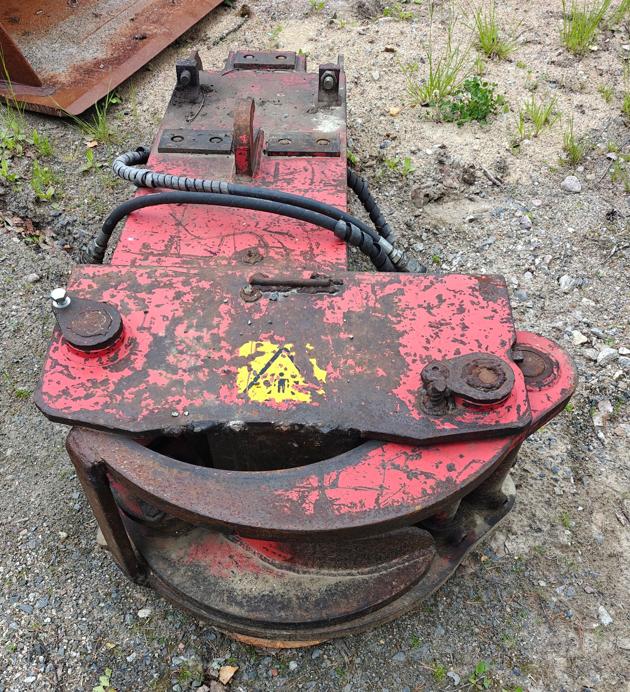 Image 3/4