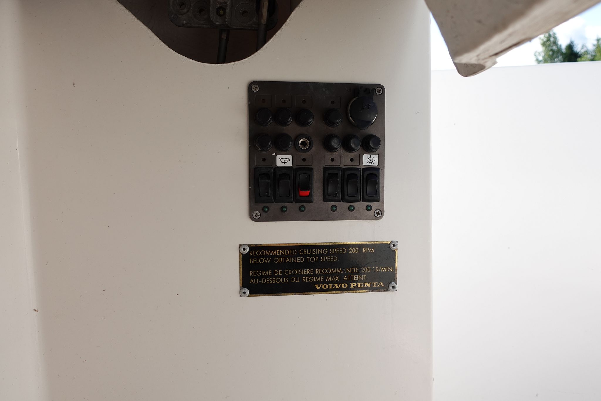 Image 15/20
