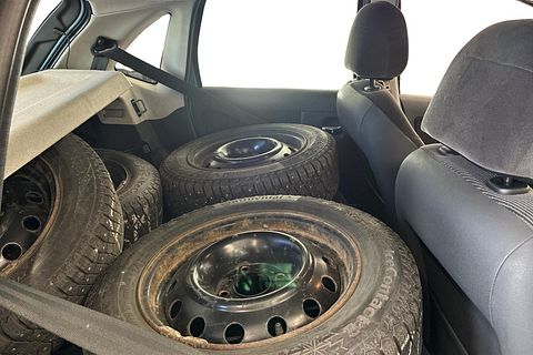 Image 11/23