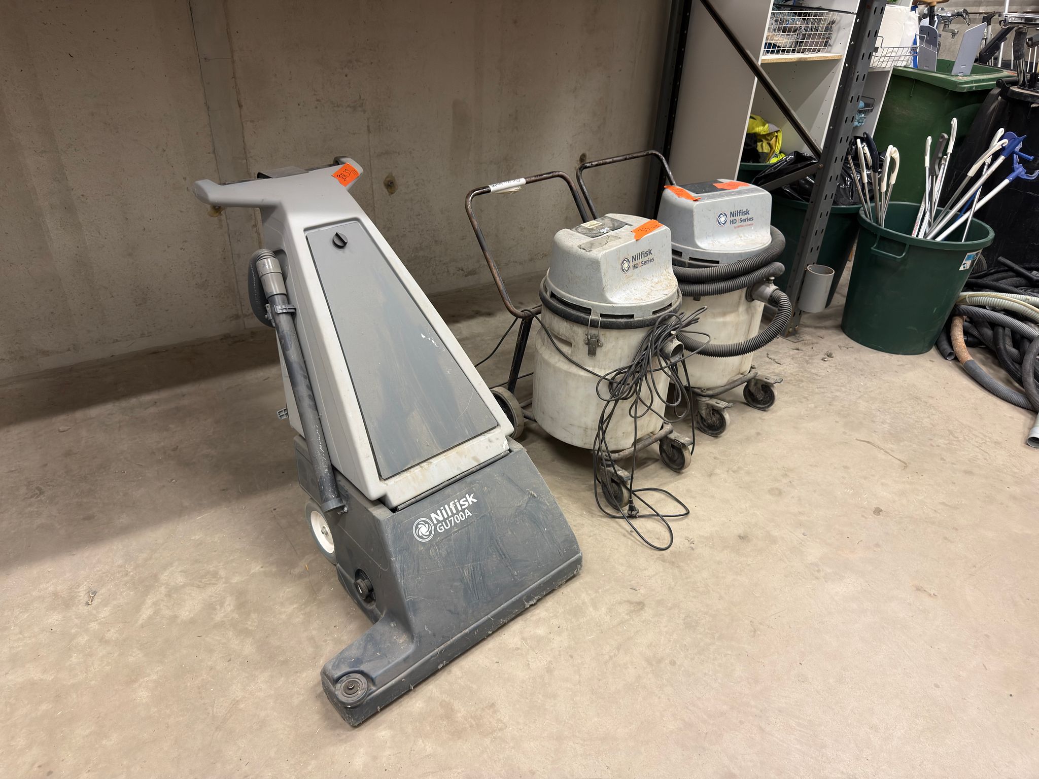 Image 2/23