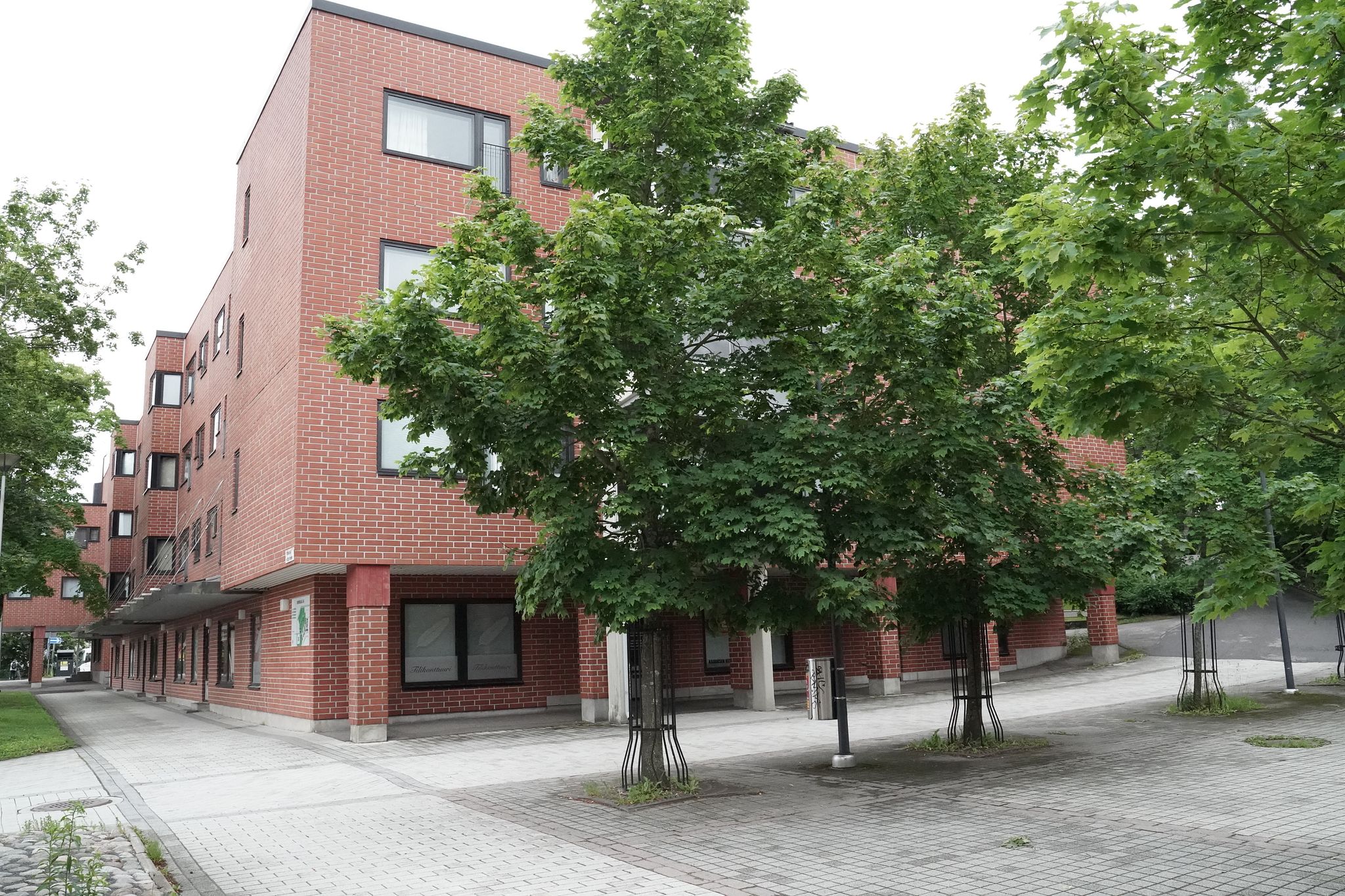 Image 10/14