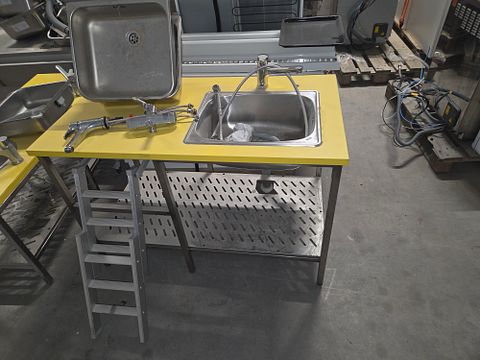 Image 2/2