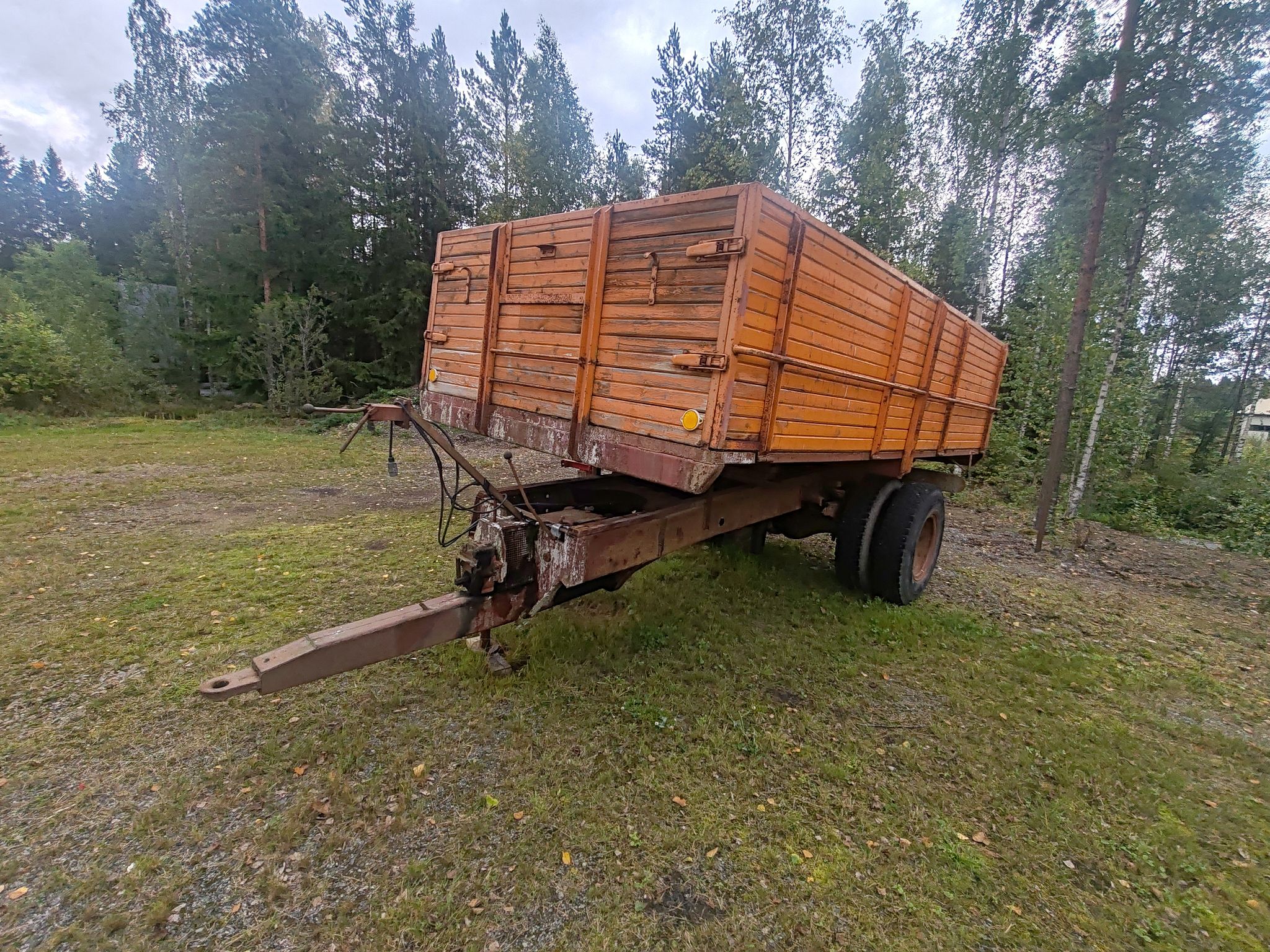 Image 2/12