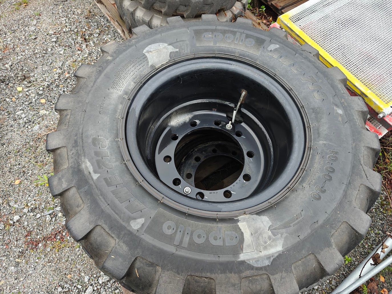 Image 2/2