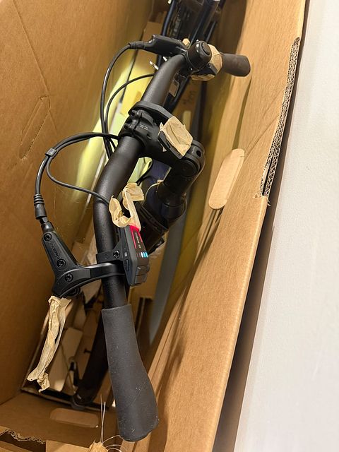 Image 3/17