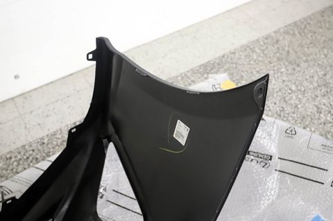 Image 6/10
