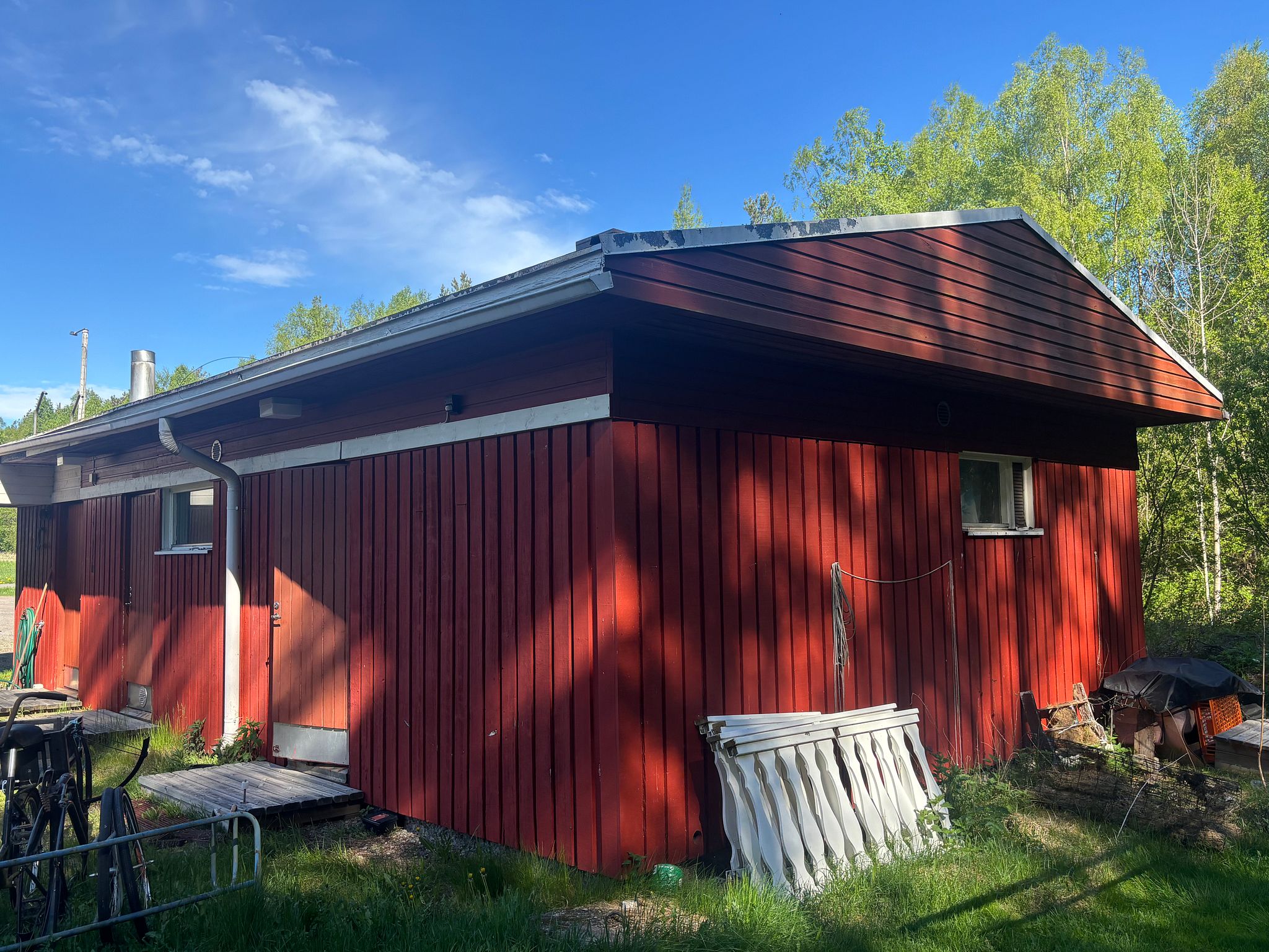 Image 10/16