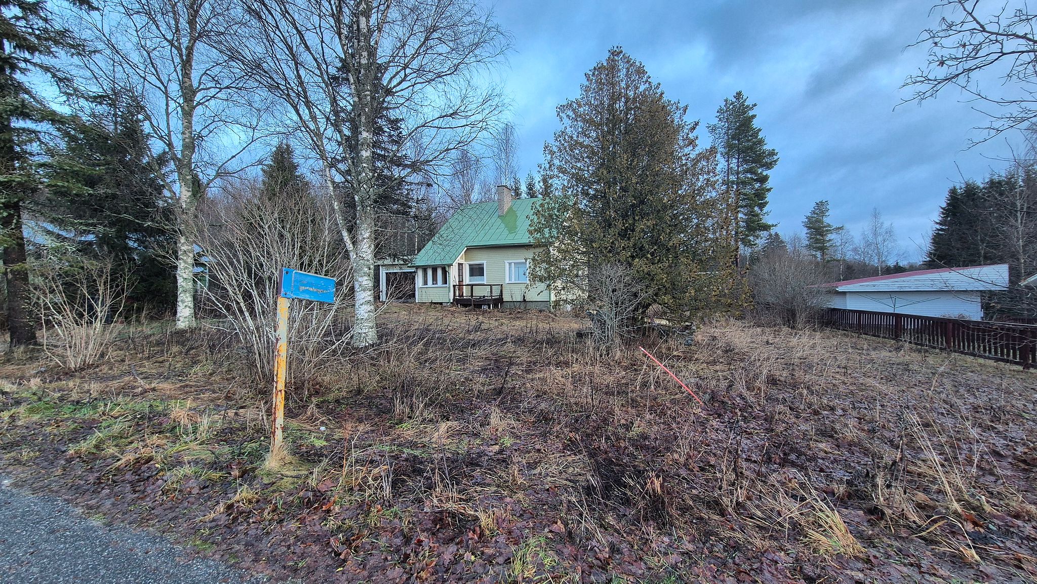 Image 1/34