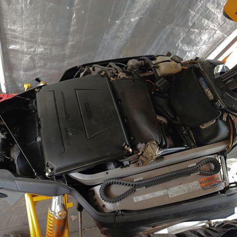 Image 3/8