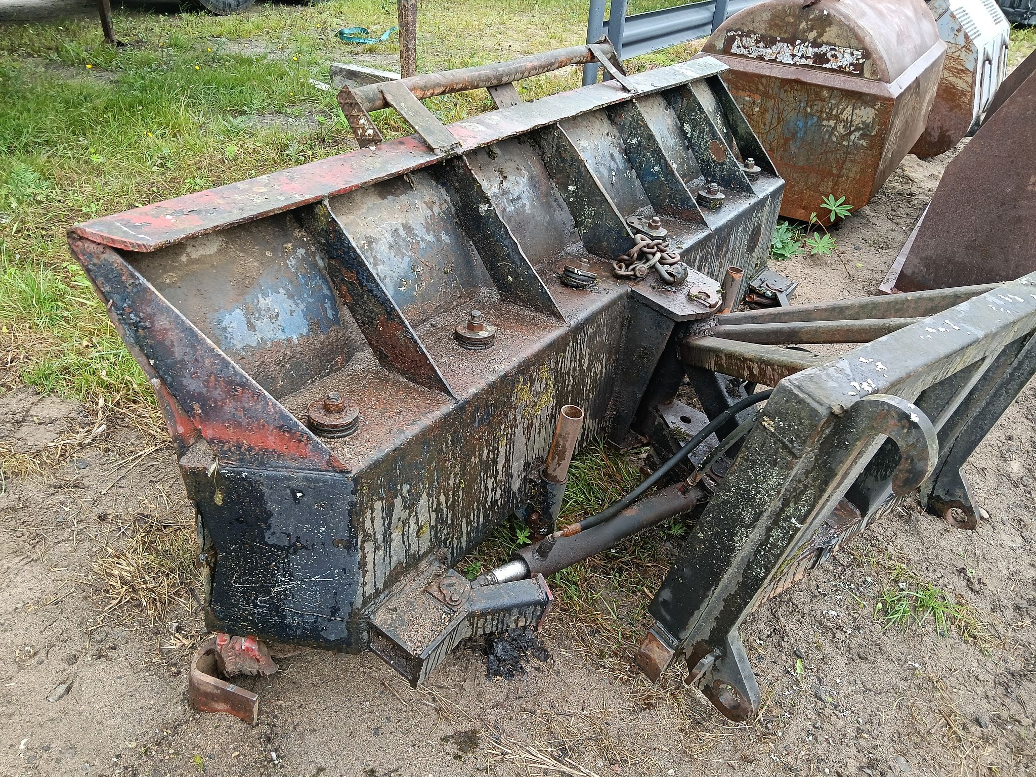 Image 7/8