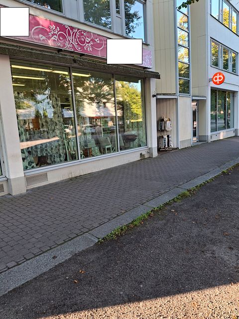 Image 3/13